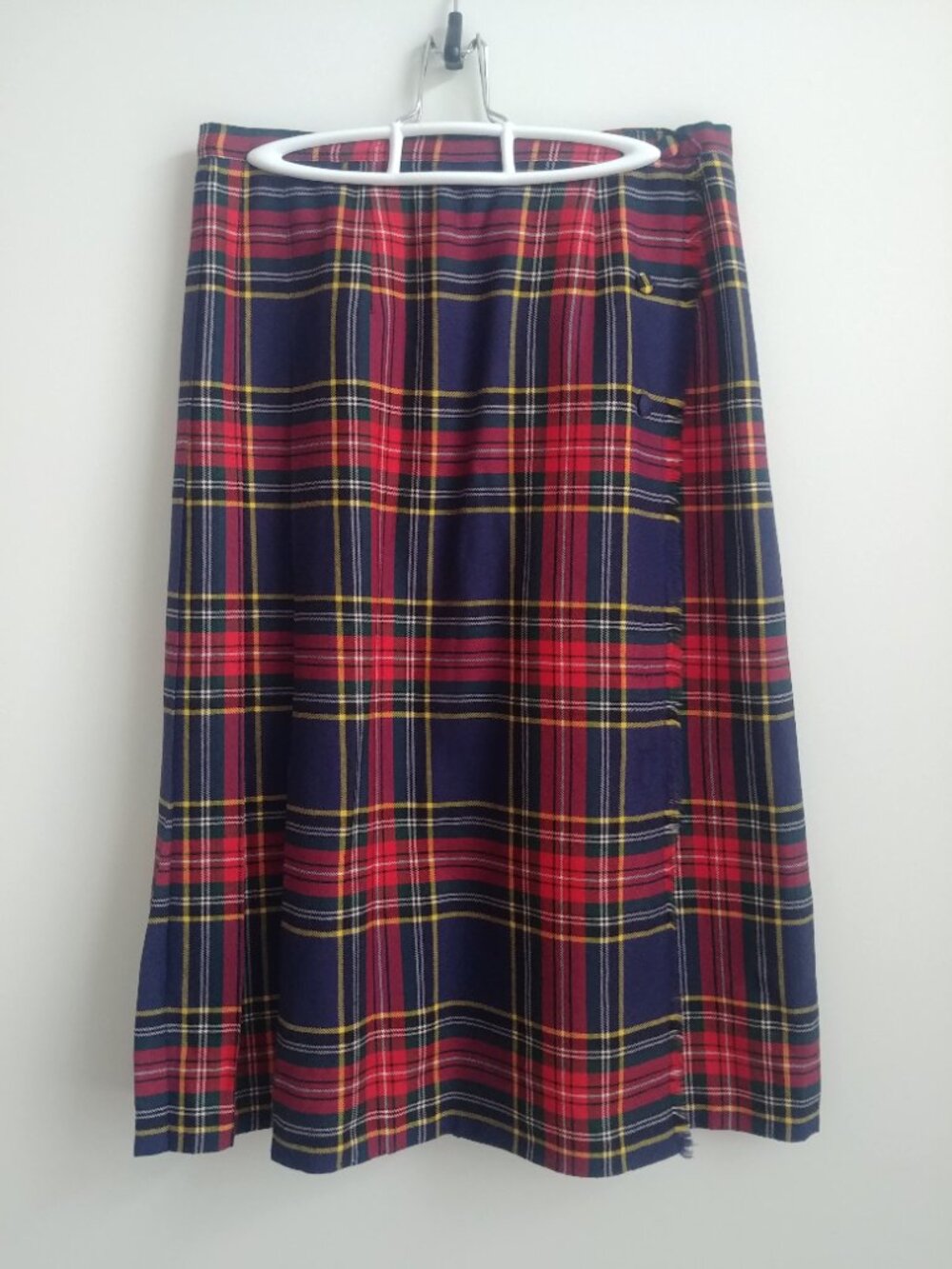 Vintage 100% pure virgin wool Aljean Canada red blue plaid kilt midi skirt M